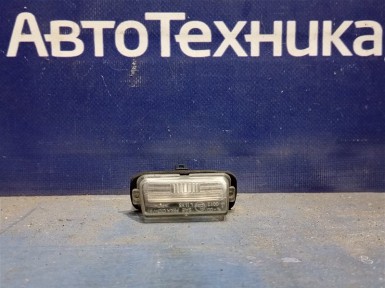 Подсветка номера задняя Toyota Vitz KSP130  1KR-FE 2012 