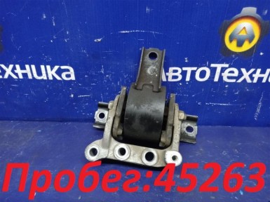 Подушка двигателя правая Mitsubishi Galant  Fortis CY4A 4B11 2008 