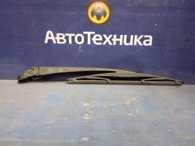 Поводок стеклоочистителя задний Nissan Tiida C11 HR15DE 2007