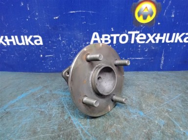 Ступица задняя правая Toyota Corolla Spacio  ZZE122N 1ZZ-FE 2002 