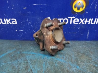 Ступица задняя левая Toyota Ist NCP61 1NZ-FE  2006 