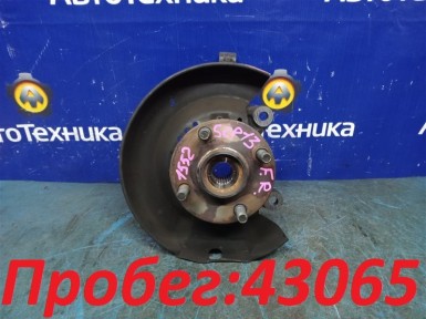 Ступица передняя правая Toyota Vitz SCP13  2SZ-FE 2003 