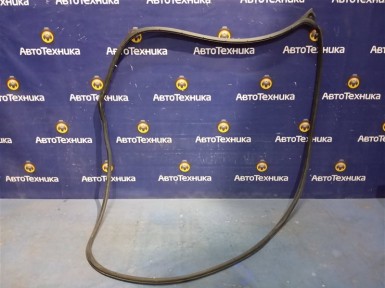 Уплотнитель двери передний правый Honda N-wgn JH1 S07A 2017