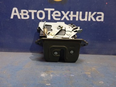 Замок багажника задний Subaru Forester SG5  EJ202 2004 