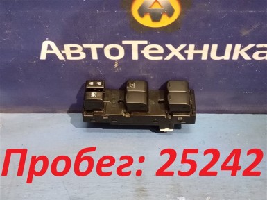 Блок управления стеклами передний правый  Nissan Note HE12 HR12DE 2019 