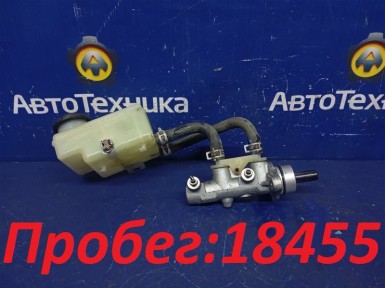 Главный тормозной цилиндр Toyota Ist NCP61 1NZ-FE 2005