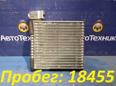 Испаритель кондиционера Toyota Ist NCP61  1NZ-FE 2005 