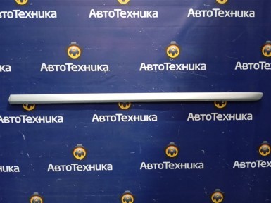 Накладка на дверь передняя правая Mitsubishi  Galant EA7A 4G94 2003 