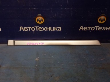 Накладка на дверь задняя правая Mitsubishi  Galant EA7A 4G94 2003 