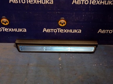 Накладка на порог передняя левая Mitsubishi  Airtrek CU5W 4G69 2005 
