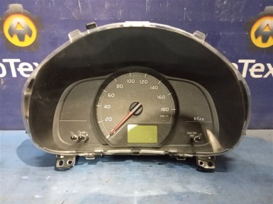 Панель приборов Toyota Vitz KSP130 1KR-FE  2012 