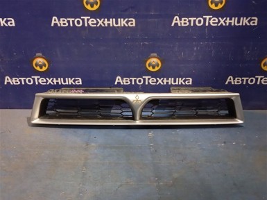Решетка радиатора Mitsubishi Galant EA7A  4G94 2003 