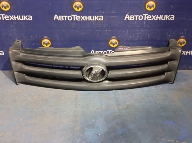 Решетка радиатора Toyota Ist NCP61 1NZ-FE  2006 