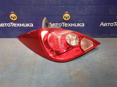 Стоп-сигнал задний левый Nissan Tiida C11  HR15DE 2007 