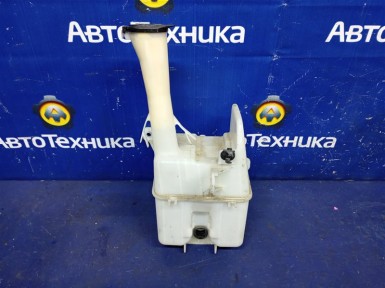 Бачок омывателя Toyota Corolla Spacio ZZE122N  1ZZ-FE 2002 