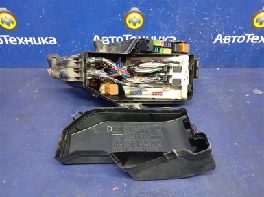 Блок предохранителей Nissan Murano PNZ51 VQ35DE 2009
