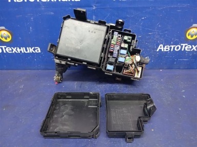 Блок предохранителей Nissan Serena GC27 MR20DD  2016 