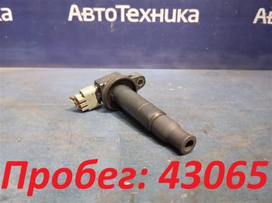 Катушка зажигания Toyota Vitz SCP13 2SZ-FE  2003 