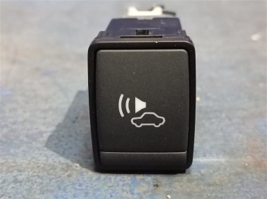 Кнопка Nissan Note HE12 HR12DE 2019 