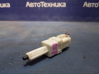 Концевик под педаль тормоза Honda Accord  CL7 K20A 2003 