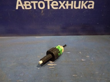 Концевик под педаль тормоза Mitsubishi Outlander  CW5W 4B12 2006 