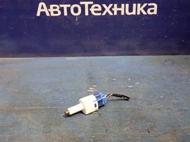 Концевик под педаль тормоза Toyota Camry ACV45 2AZ-FE 2008