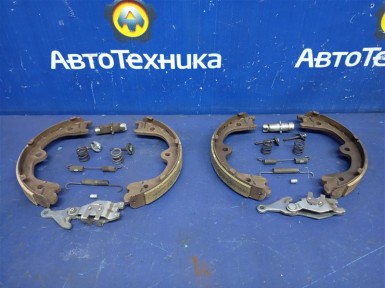 Механизм стояночного тормоза задний Nissan  Murano PNZ51 VQ35DE 2009 