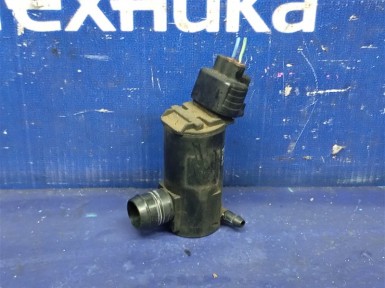 Моторчик омывателя передний Toyota Premio  ZZT240 1ZZ-FE 2002 