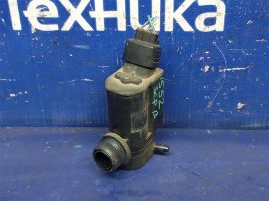 Моторчик омывателя Toyota Vitz SCP13 2SZ-FE  2003 