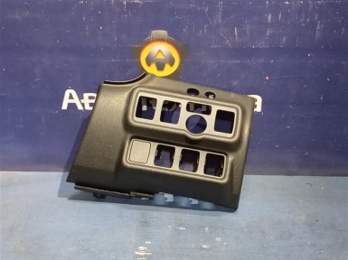 Накладка консоли передней панели правая Nissan  Note HE12 HR12DE 2019 