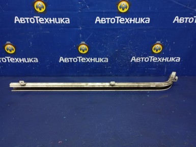 Направляющая сдвижной двери правая Nissan  Serena GC27 MR20DD 2016 