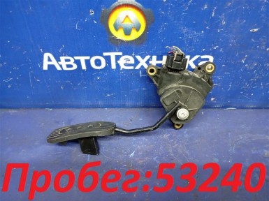 Педаль газа Nissan Note E11 HR15DE 2012 