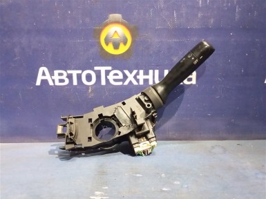 Подрулевой переключатель правый Toyota Corolla Fielder NZE141G 1NZ-FE 2010