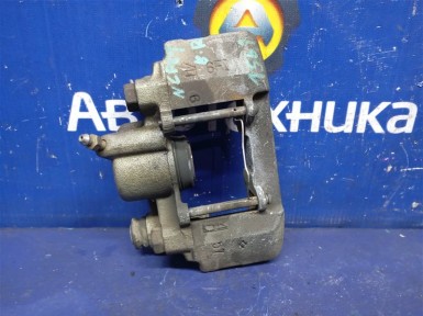 Суппорт задний правый Toyota Ist NCP61 1NZ-FE 2006