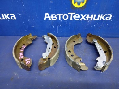 Тормозные колодки задние Nissan Note HE12  HR12DE 2019 