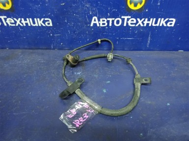 Датчик ABS передний правый Nissan Sunny FB14 GA15DE 1998