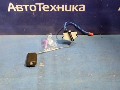 Датчик уровня топлива левый BMW X5 E70 N52B30  2009 