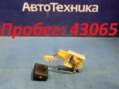 Датчик уровня топлива Toyota Vitz SCP13 2SZ-FE  2003 