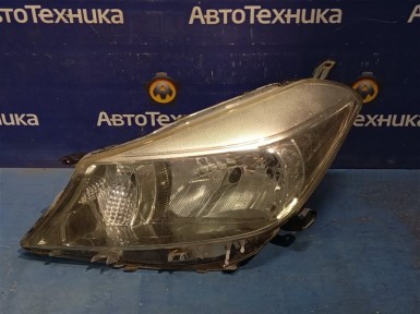 Фара передняя левая Toyota Vitz KSP130 1KR-FE 2012
