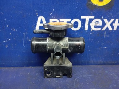 Горловина радиатора Mitsubishi Galant Fortis  CY4A 4B11 2008 