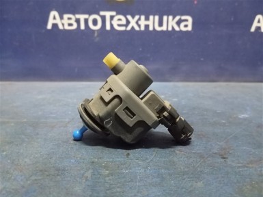 Корректор фар передний Nissan Tiida C11 HR15DE  2007 