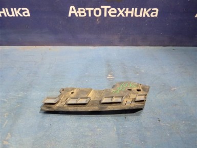 Крепление бампера переднее левое Nissan Tiida  C11 HR15DE 2007 