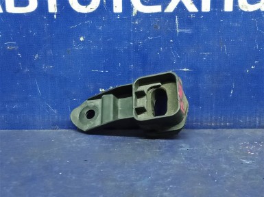 Крепление радиатора Ford Explorer U502 T35P 2011