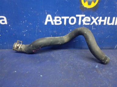 Патрубок радиатора печки Toyota Ist NCP61  1NZ-FE 2005 