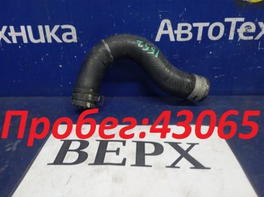 Патрубок радиатора верхний Toyota Vitz SCP13  2SZ-FE 2003 