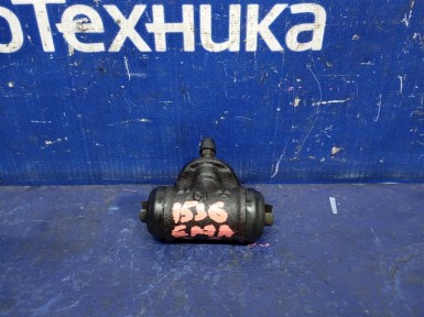 Рабочий тормозной цилиндр задний правый Mitsubishi  Galant EA7A 4G94 2003 
