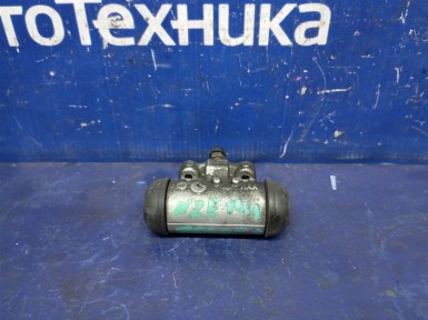 Рабочий тормозной цилиндр задний левый Toyota  Corolla Fielder NZE141G 1NZ-FE 2010 