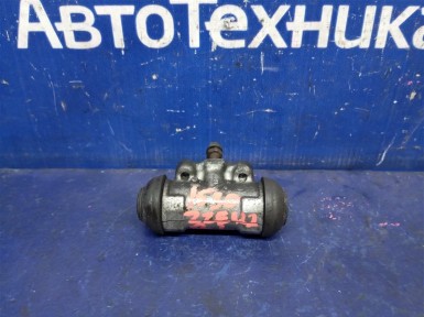 Рабочий тормозной цилиндр задний левый Toyota Corolla Spacio ZZE122N 1ZZ-FE 2002