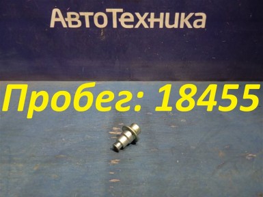 Регулятор давления топлива Toyota Ist NCP61  1NZ-FE 2005 