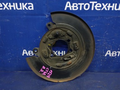 Щиток тормозного механизма задний правый Mitsubishi Galant Fortis CY4A 4B11 2008